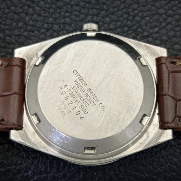 Vintage 1979 Citizen Automatic Mens Silver Watch W/daydate & Gold accents - Picture 7 of 7